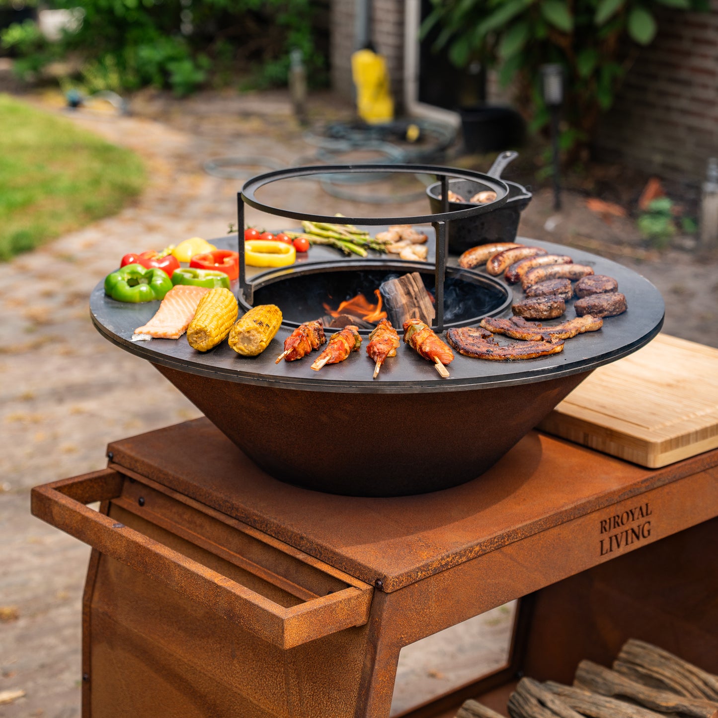 BBQ Plancha Grill Big Jack Corten stål 2.0 - Med lock och vedförvaring