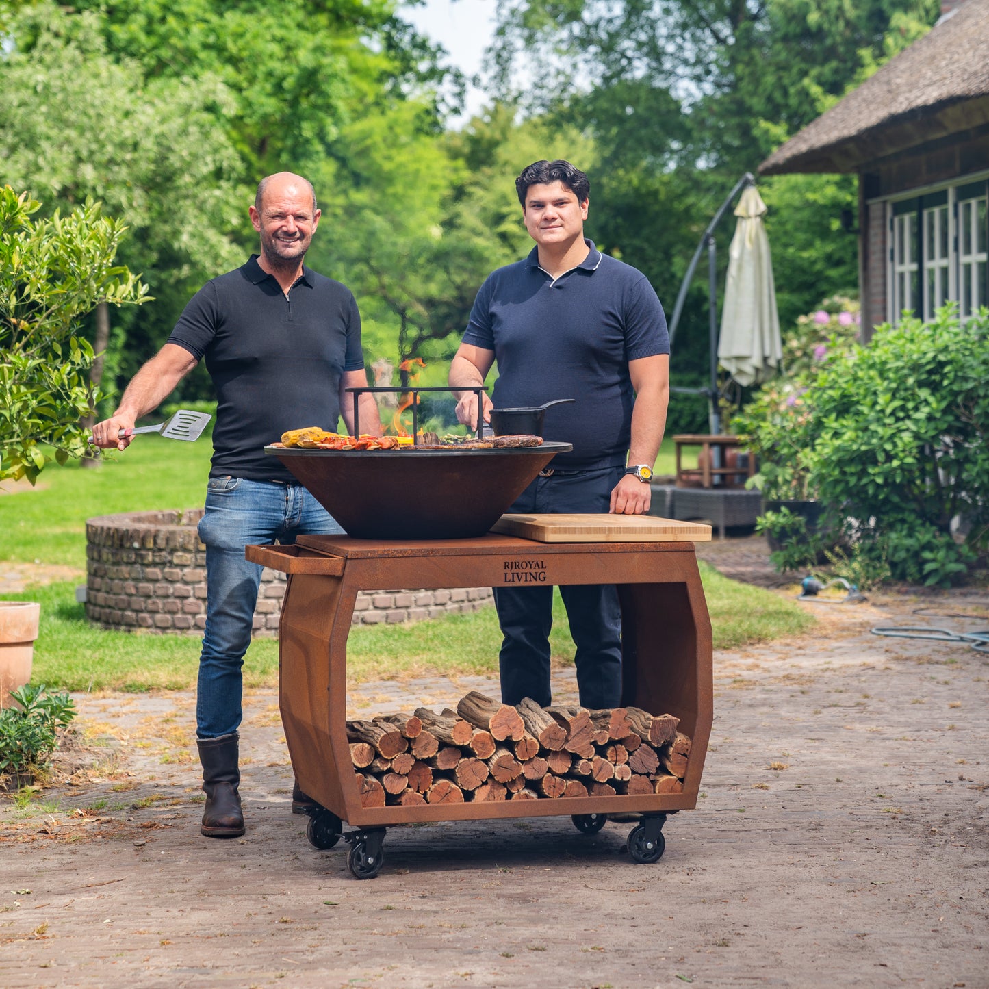 BBQ Plancha Grill Big Jack Corten steel 3.0 - With poker and wood storage