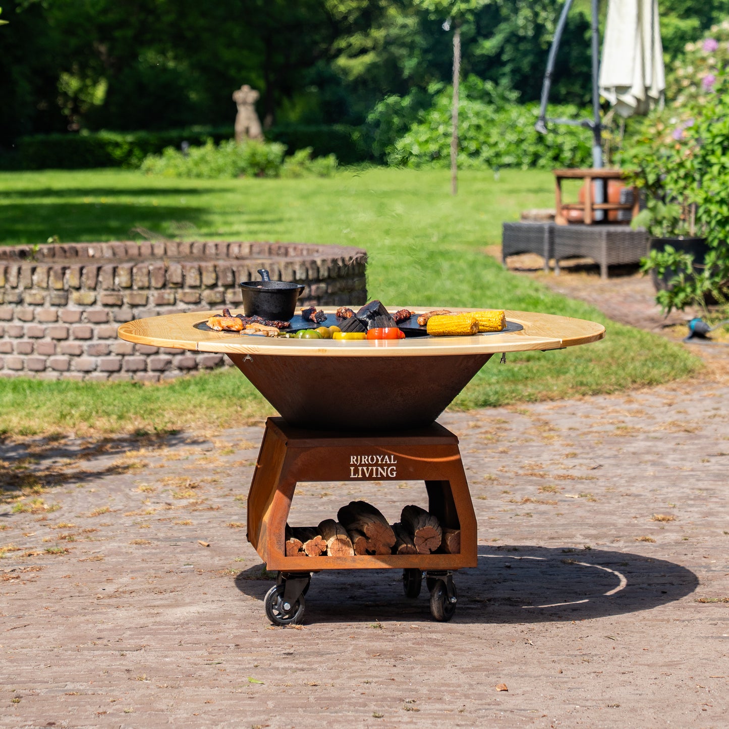 BBQ Plancha Grill Brasero Corten steel fire pit with Cooking plate Ø80cm and Mesa (wooden ring) large wheels, wood storage