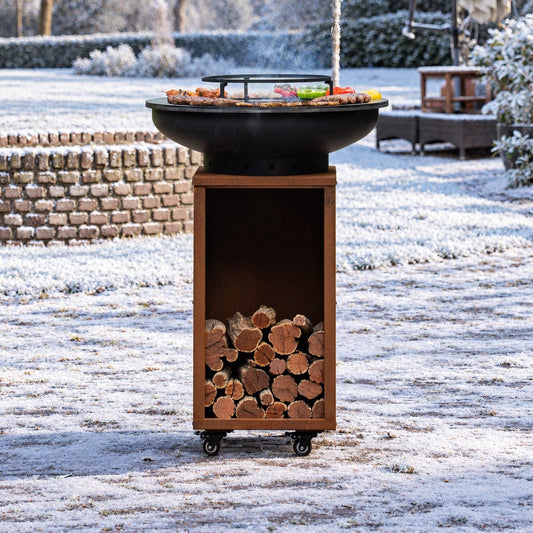 BBQ Plancha Grill Blackline Corten steel 8mm Camarada 2.0 - With poker and wood storage Ø70cm — winter setting